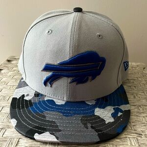 New Era Buffalo Bills Football NFL Black Gray Blue Camo 59FIFTY Baseball Hat Cap